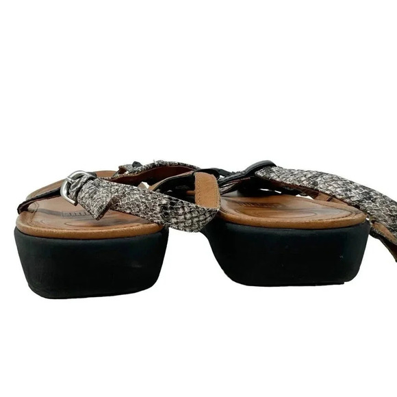 Fitflop Womens Tia Sandals size 8 black leather & Python fringe thongs - Picture 10 of 12